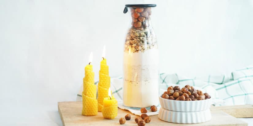 Brotbackmischung im Glas: Müslibrot aus der Flasche