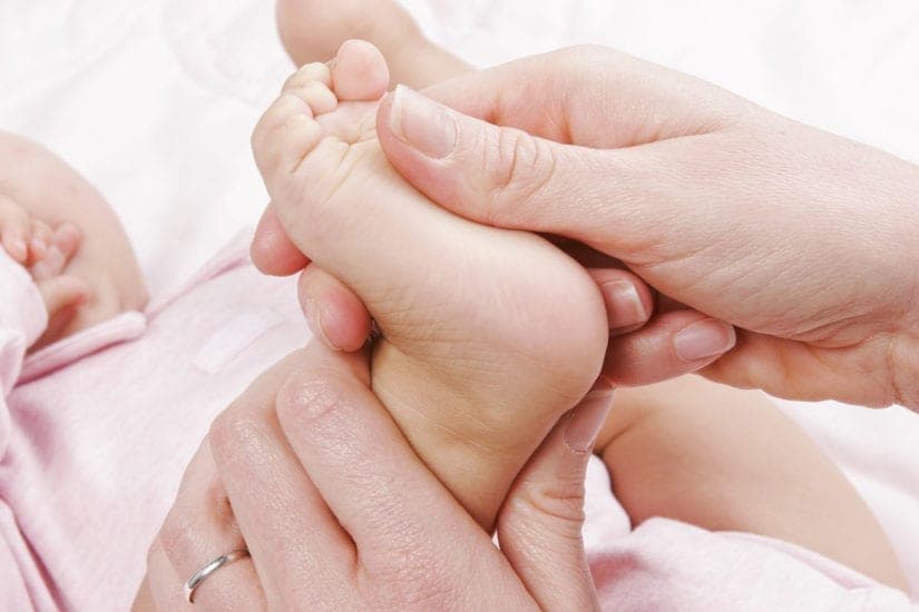 Fußreflexzonen beim Baby: So beruhigst du dein Kind