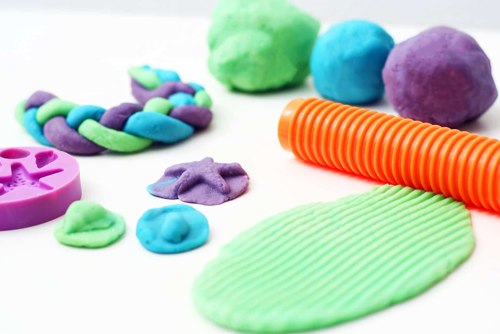 Knete für Kleinkinder selber machen