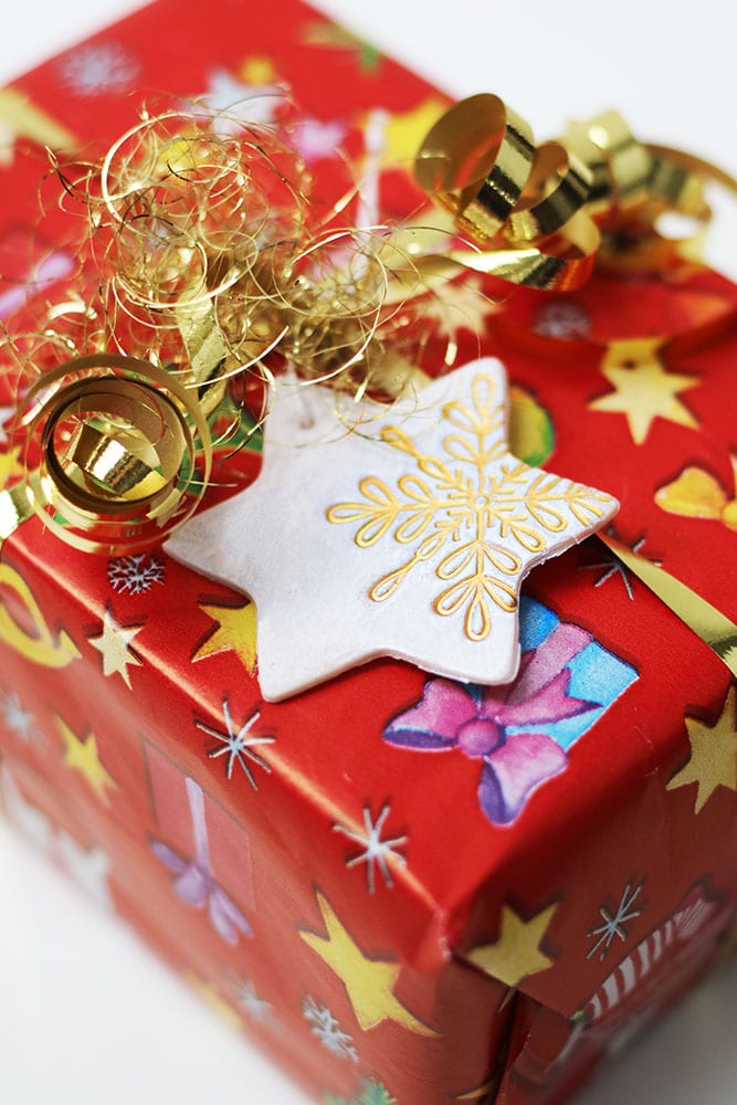 Geschenkanhänger aus Kaltporzellan